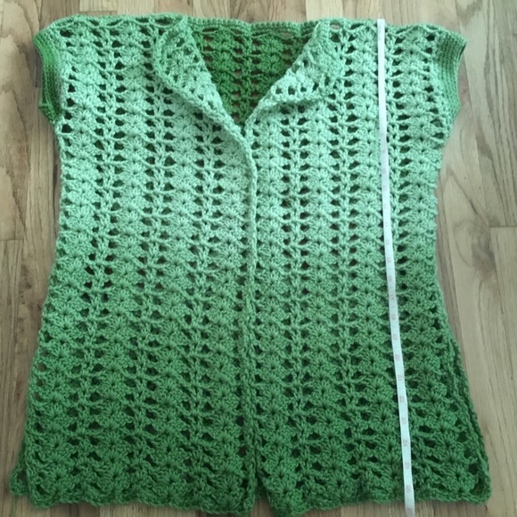 Hand made Crocheted top - Picture 4 of 5